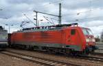 189 001-1 mit Ganzzug offener Güterwagen am 23.02.16 Durchfahrt Bhf.