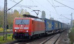 189 003-7 mit einem KLV-Zug (LKW-WALTER Trailer)aus Richtung Industrieübergabe Nordost am 18.10.16 Berlin Hohenschönhausen.