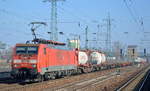 189 063-1 mit einem Container- und Taschenwagen Güterzug am 13.02.17 Bf.