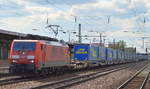 189 020-1 mit KLV-Zug (LKW WALTER Trailer) am 20.04.17 Bf.