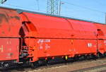 Drehgestell-Selbstentladewagen mit Schwenkdach der DB mit der Nr. 81 80 D-DB 0665 706-3 Talns 969.1 am 03.03.17 Flughafen Berlin-Schönefeld.