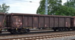 Drehgestellwagen (mit Rolldach) der DB mit der Nr.