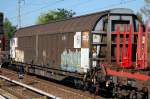 Vierachsiger, gro�r�umiger Schiebewandwagen der DB mit der Nr.