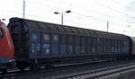 Vierachsiger, großräumiger Schiebewandwagen der DB mit der Nr. 31 RIV 80 D-DB 2780 600-5 Habbillns 353 am 07.02.18 Bf. Flughafen Berlin-Schönefeld.