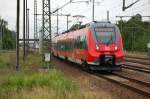 RB22 aus Berlin-Griebnitzsee f�hrt mit 442 622 + 442 632 im BHf.