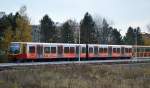 Immer mehr Viertelzüge der Berliner S-Bahn tragen aktuell Werbefolien, hier der Viertelzug 481 092-5 mit Werbefolie der Fa.