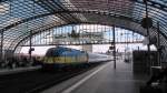 5 370 004  Ukraine  mit EC 55  Berlin-Gdansk-Express  (Berlin Hbf - Gdynia Glowna) in Berlin Hbf.(8.8.2012)