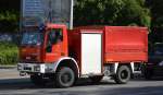 Der Katastrophenschutz der Berliner Feuerwehr mit dem Schlauchwagen 2000 Tr (SW 2000 Tr) auf einem IVECO EuroCargo am 03.07.14 Berlin-Pankow.