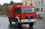LKW (MAN 10.163) der Berliner Feuerwehr (Katastrophenschutz) mit der Bezeichnug Dekon P um zum Beispiel kontaminierte Pesonen durch Gifte oder Radioaktivität zu dekontamienieren mit speziellen