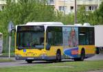Ein MB EN 02 (Citaro) der Berliner Verkehrsbetriebe Nr.1306 auf der Linie 250 Richtung U-Bhf.