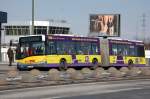 Ein Solaris GN 09 Gelenkbus der Berliner Verkehrbetriebe (BVG Nr.4382) auf der Linie TXL Richtung S+U Berlin Alexanderplatz an der Haltestelle S-Bhf.