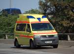 VW RTW vom DRK aus der S�chsischen Schweiz (Dippolsweise-Wei�eritzkreis), 24.08.09 Berliner Stadtautobahn H�he Spandauer Damm Br�cke.