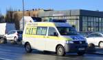 Ein VW-Krankentransporter einer mir bisher völlig unbekannten Berliner Fa.