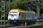 Eisenbahnen und Verkehrsbetriebe Elbe-Weser GmbH, Zeven mit ihrer  223 032  (NVR:  92 80 1223 032-4 D-EVB ) am 23.06.26 H�he Bahnhof Hamburg-Harburg abgestellt.