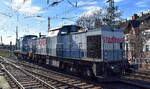 STRABAG BMTI Rail Service GmbH mit ihre beiden V 100 Loks  203 841-2  [NVR-Nummer: 92 80 1203 841-2 D-BRS] mit   203 012-0  [NVR-Nummer: 92 80 1203 012-0 D-BRS] am Haken am 03.03.26 Höhe Bahnhof Magdeburg-Neustadt.