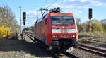 DB Cargo AG, Mainz [D] mit ihrer  152 015-4  [NVR-Nummer: 91 80 6152 015-4 D-DB] aus Ziltendorf EKO kommend am 08.04.26 Höhe Bahnhof Wiesenau.
