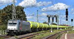 HSL Logistik GmbH, Hamburg-Tiefstack [D] mit der geleasten Akiem Lok  6186 262-2  [NVR-Nummer: 91 80 6186 262-2 D-AKIEM] und einem optisch tollen Kesselwagen-Ganzzug GATX Kesselwagen (für