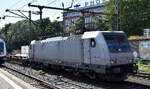 METRANS Rail s.r.o. Praha [CZ]  mit der geleasten Akiem Lok  E 186 030  [NVR-Nummer: 91 84 1186 030-0 NL-AKIEM] und einem Containerzug Richtung Hamburger Hafen am 03.08.26 H�he Bahnhof Hamburg-Harburg.