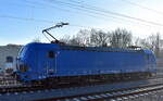 dispo-Tf Rail GmbH, Berlin [D] mit der geleasten northrail Smartron  192 082  [NVR-Nummer: 91 80 6192 082-6 D-NRAIL] am 15.12.25 Höhe Bahnhof Berlin Buch.