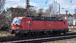 DB Cargo AG, Mainz [D] mit ihrer Vectron  193 340  [NVR-Nummer: 91 80 6193 340-7 D-DB] am 01.04.26 Höhe Bahnhof Frankfurt/Oder.
