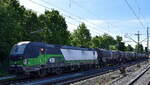 ecco-rail GmbH, Wien [A] mit der geleasten ELL Vectron  193 241  [NVR-Nummer: 91 80 6193 241-7 D-ELOC] und einem Kesselwagenzug (für umweltgefährdenden flüssigen Stoff) am 14.05.25