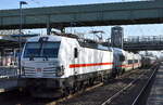 DB Fernverkehr AG, Frankfurt (Main) [D] mit der geleasten  193 440  [NVR-Nummer: 91 80 6193 440-5 D-ELOC] und dem recht neuen ICE L zur Bereitstellung am 28.02.26 Durchfahrt Bahnhof