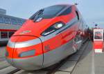 Glücklicherweise muss man sich nicht wie vor zwei Jahren den optisch wenig gelungenen Valero Hochgeschwindigkeitszug von Siemens noch einmal antun.