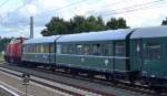 Zwei- und dreiachsige Rekowagen (Modernisierungswagen der DR) im Sonderzug zum Herbstfest im Bw.