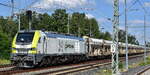 ITL - Eisenbahngesellschaft mbH, Dresden [D] mit ihrer Eurodual Lok    159 105-6  [NVR-Nummer: 90 80 2159 105-6 D-ITL] und einem Baustoffsch�ttgutzug am 22.06.26 H�he Leipzig Thekla.