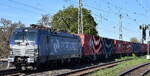 PKP CARGO S.A., Warszawa [PL] mit ihrer Vectron  EU46-512  [NVR-Nummer: 91 51 5370 024-9 PL-PKPC] und einem Containerzug am 29.04.26 Höhe Bahnhof Magdeburg-Neustadt.
