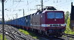 DeltaRail GmbH, Frankfurt (Oder) mit ihrer  243 650-9  (NVR:  91 80 6143 650-0 D-DELTA ) und einem Containerzug am 29.04.26 Höhe Bahnhof Magdeburg-Neustadt.