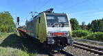 Rail Force One B.V., Rotterdam [NL] mit der geleasten BRECE Dispo Lok   ES 64 F4-205 / 189-205 [NVR-Nummer: 91 80 6189 205-8 D-DISPO] und einem fast leeren Containerzug Richtung Frankfurt/Oder am 28.05.26 H�he Bahnhof Wiesenau.
