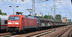 DB Cargo AG, Mainz mit ihrer  152 106-1  [NVR-Nummer: 91 80 6152 106-1 D-DB] und einem gemischten Güterzug Richtung Rbf.