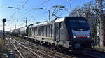 CTL Logistics GmbH, Berlin [D]mit der geleasten BRCE Lok  187 107  [NVR-Nummer: 91 80 6187 107-8 D-DISPO] und einem Kesselwagenzug am 25.02.26 Höhe Bahnhof Magdeburg-Neustadt.