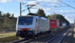 Netzwerkbahn Sachsen GmbH mit der geleasten Akiem Lok  189 455  [NVR-Nummer: 91 51 5170 029-0 PL-AKIEM] und einem KLV-Zug aus Polen am 08.04.26 Höhe Bahnhof Wiesenau.