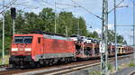 DB Cargo AG, Mainz [D] mit ihrer  189 010-2  [NVR-Nummer: 91 80 6189 010-2 D-DB] und einem PKW-Transportzug am 18.06.26 H�he Leipzig-Thekla.