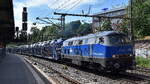 Eisenbahngesellschaft Potsdam mbH, Potsdam (EGP) mit der geleasten  225 006-6  (NVR:  92 80 1225 006-6 D-EGP ) und einem PKW-Transportzug am 23.06.26 H�he Bahnhof Hamburg-Harburg.