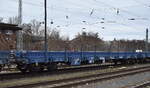 Drehgestell-Flachwagen vom Einsteller ERR European Rail Rent GmbH mit der Nr.