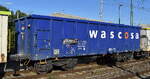 Drehgestell-Hochbordwagen vom Einsteller WASCOSA AG mit der Nr. 35 TEN GE 80 D-WASCO 5840 320-7 Eamnos bef�llt mit Baustoff (Sand/Kalk?) in einem Ganzzug am 24.06.26 Durchfahrt Bahnhof Falkenberg (Elster).