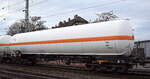 Die PETROCHEM Mineralöl-Handels GmbH mit einem Druckgaskesselwagen mit der Nr.