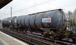 Mehrere französische Kesselwagen vom Einsteller MILLET S.A., im Bild der Wagen mit der Nr.