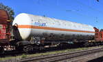 Druckgaskesselwagen vom Einsteller MILLET Rail SAS mit der der Nr.