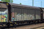 Ein schwedischer Schiebewandwagen vom Einsteller Green Cargo mit der Nr. 21 RIV 74 S-GC 2262 166-8 Hbins 763 am 30.07.17 BF. Flughafen Berlin-Schönefeld.