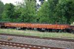 Slowakischer Drehgestellflachwagen mit Fertiggleiselementen beladen, eingestellt mit der Nr.