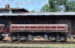 Sch�ttgutkippwagen zum Transport von Schotter vom Einsteller TSS Cargo a.s. mit slowakischer Registrierung mit der Nr. 33 RIV 56 SK-TSSC 9300 110-9 Uas 428 in einem Schotterzug am 28.05.26 H�he Bahnhof Frankfurt/Oder.