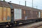 Tschechischer Schiebewandwagen mit der Nr. 31 RIV 54 CZ-CDC 2780 898-7 Habbillns 3 am 07.08.14 in einem gemischten G�terzug im Bhf. Flughafen Berlin-Sch�nefeld.