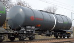 Seit einigen Wochen beobachte ich nun schon vereinzelt Ethanol-Kesselwagenzüge mit neuem Firmenlogo, die Kesselwagen haben den Aufdruck Pannonia Ethanol, hierbei handelt es sich um einen der