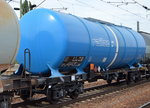 Blauer tschechischer Kesselwagen der Fa.