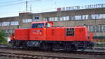 Talgo (Deutschland) GmbH mit der von ALSTOM Lokomotiven Service GmbH angemieteten Prima H3 Hybridlok (NVR:  90 80 1002 035-6 D-ALS ) am 29.09.25 Durchfahrtgleis Bahnhof Berlin Lichtenberg.