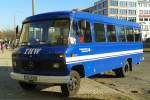 Ein Kleinbus vom THW, ein MB O 309 am 14.03.14 Berlin-Pankow.